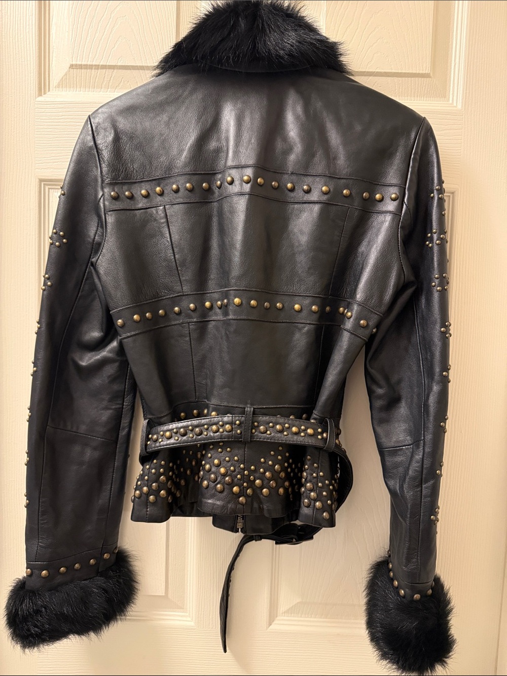 RARE Vintage CACHÉ Studded Leather Cowhide Fur Jacket Y2K Archival Mob Wife - Picture 9 of 14